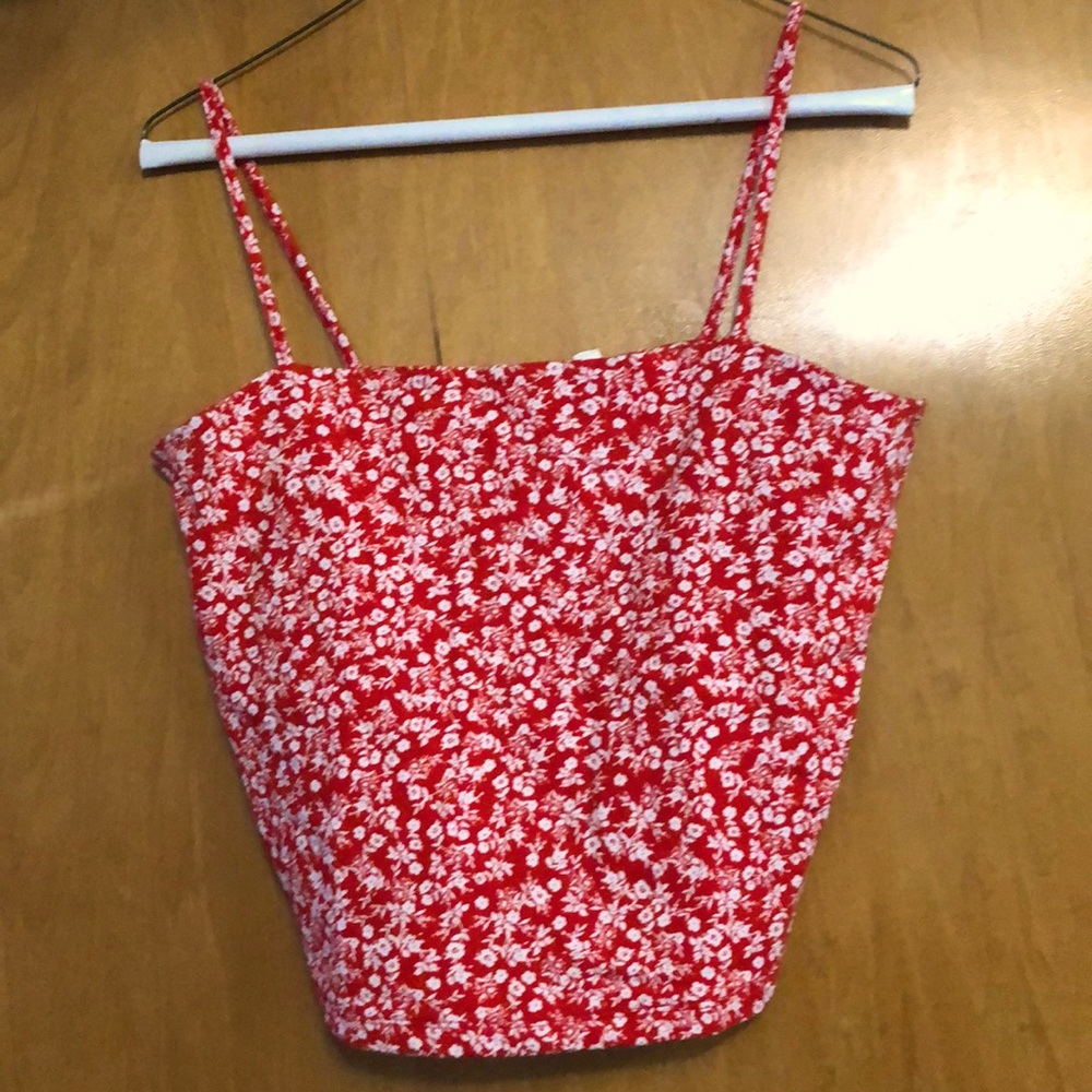 NWT! Spaghetti crop top